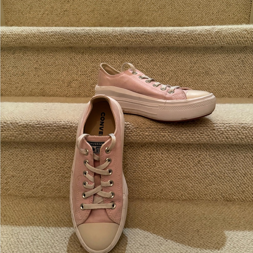 Converse Women's Blush Pink Low-Top Sneakers